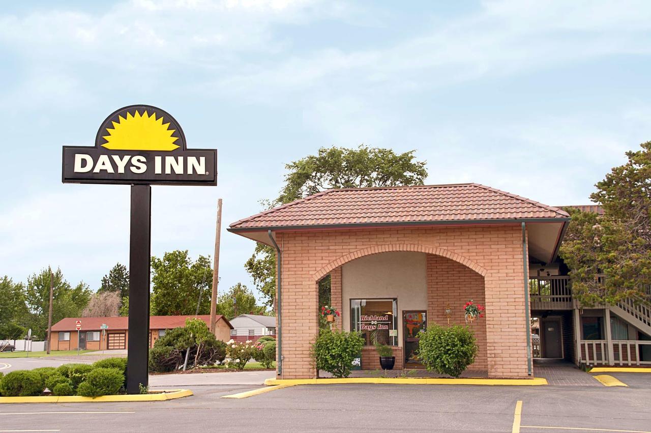 Days Inn By Wyndham Richland Eksteriør billede